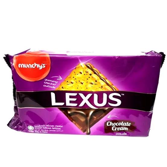 munchy lexus biscuit chocolate